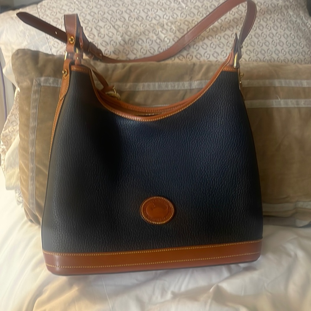 Vintage Dooney & Bourke leather Shoulder Bag